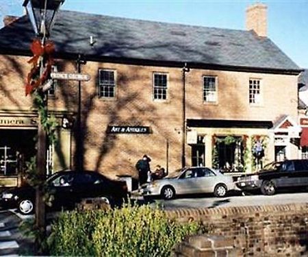 The Fife And Drum Inn Williamsburg Bagian luar foto