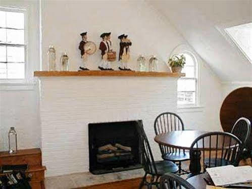The Fife And Drum Inn Williamsburg Ruang foto